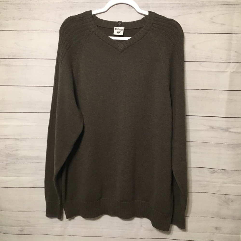 Columbia V Neck Sweater